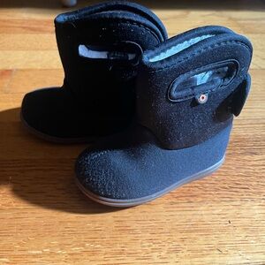 BOGS II Solid Black Winter Boots – Toddler Size 6, Faux Fur Lined